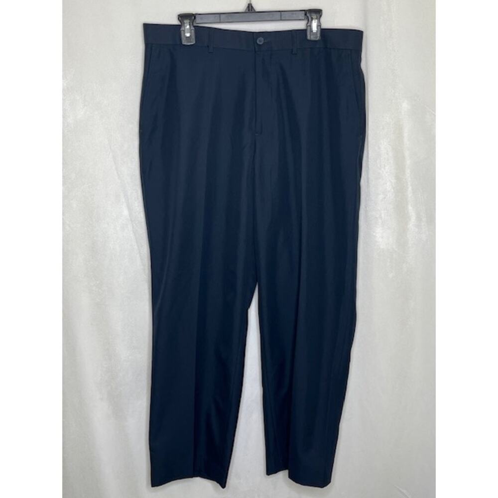 Izod XFG cool-fx sun control rich navy golf pants men's size 36w X 30l - NWT